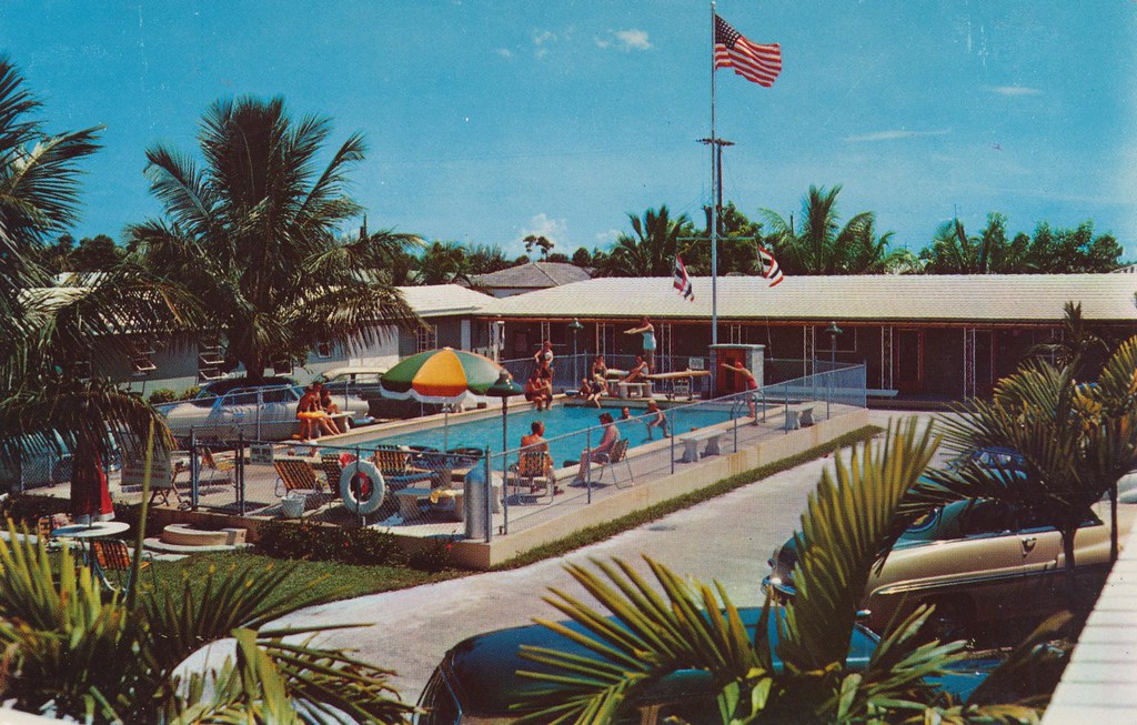 Danker's Motel Court - Miami, Florida