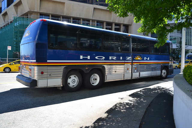 Horizon Coach Lines 299 MCI 102-AW3