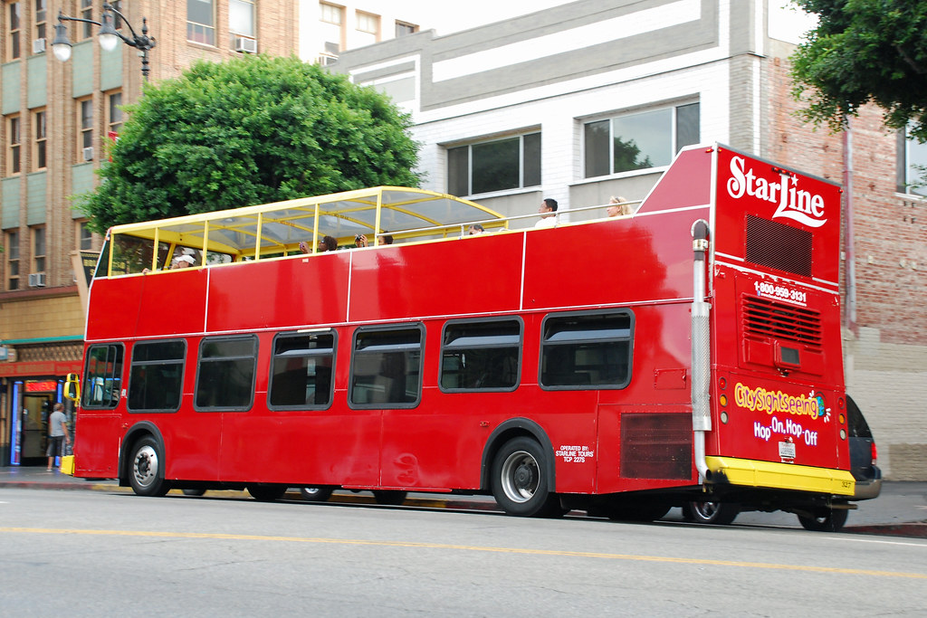 starline tour bus