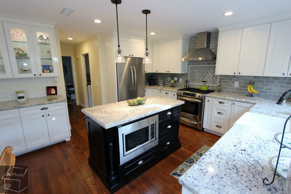 Kitchen Remodel With Custom Cabinets In City Of Orange Htt Flickr