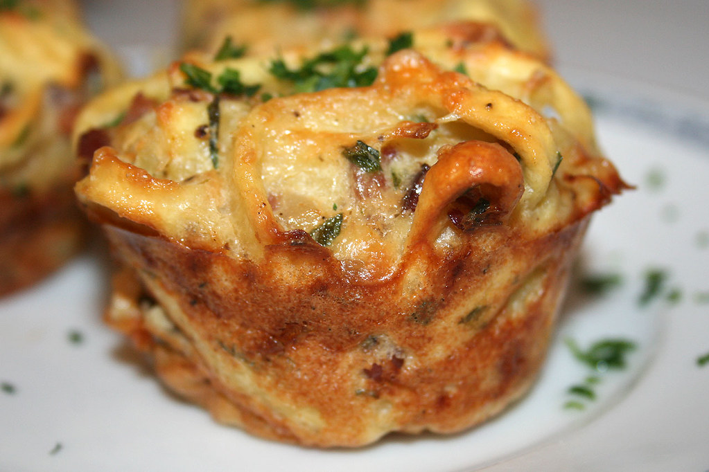 28 - Spätzle-Muffins mit Speck &amp; Käse / Spaetzle muffin wi… | Flickr