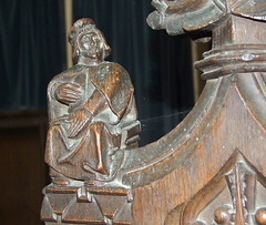 seated Tudor figure