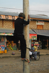 Old school pole climbing - Lashio, Myanmar