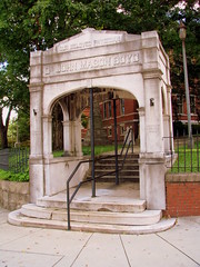 Dr. Boyd Monument - Old Knox County Courthouse