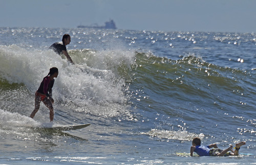 SURFING LONG BEACH NEW YORK  SURFING LONG BEACH NEW YORK  Flickr