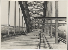 Completed deck of Harbour Bridge, 1932
