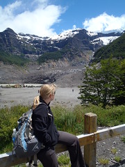 Tessa looking at Glaciar Negro