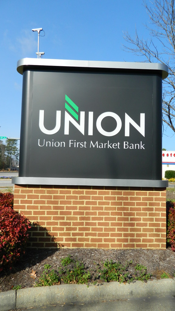 union first market bank hours