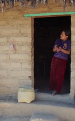 Juana en su casa; San Miguel Piedras, Distrito de Nochixtlán, Región Mixteca, Oaxaca, Mexico
