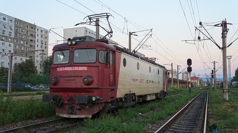  Locomotive clasa 400 - Pagina 29 28792090096_a6557a048b_c