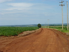 Camino de tierra en Santa Rosa, Rio Grande do Sul