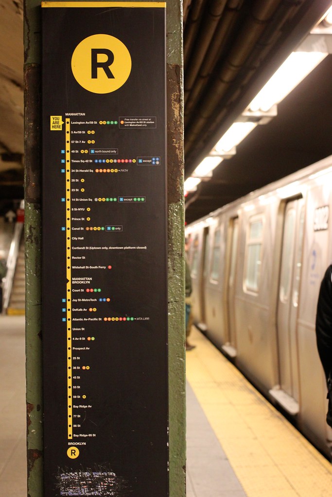 R train platform strip map | Brooklyn-bound from Lexington A… | Flickr