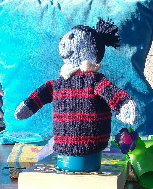 Knitted puppet
