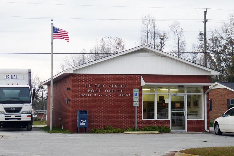 Maple Hill, NC post office Pender County. Photo by J Galla… Flickr