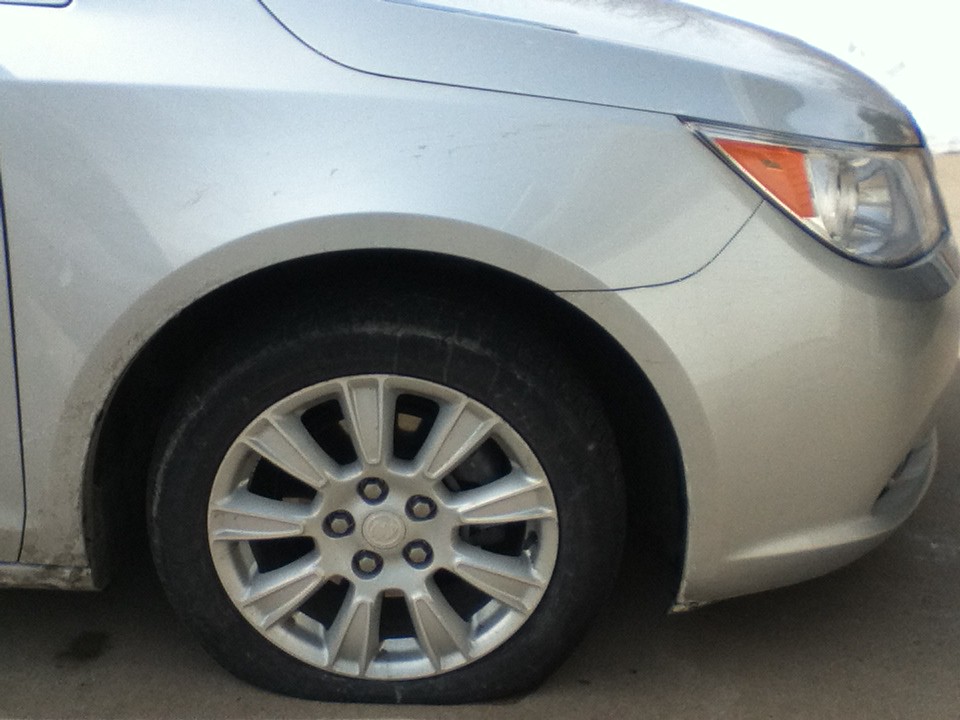 A Deep Dive into 7 All-Season Tire Designs: Understanding Their Performance Nuances in Wet Conditions
