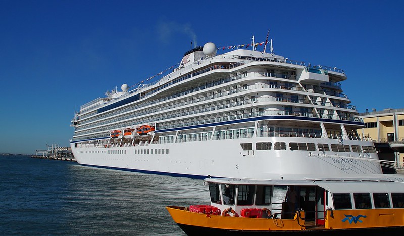 Msc Poesía - Forum Cruises in Mediterranean Sea