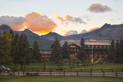 Glacier Park Lodge