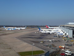 Terminal 2 Runway, Manchester Airport (1/2)