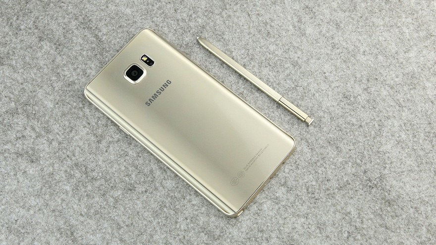 Different killer Galaxy Note5 S-Pen experience