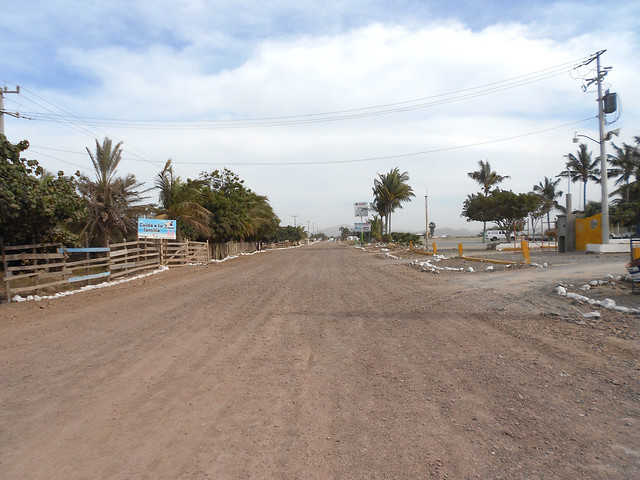 Street in El Maviri