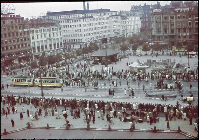 Der iagttages 2 minutters stilhed på Københavns Rådhusplads til minde om de faldne soldater ved Danmarks besættelse