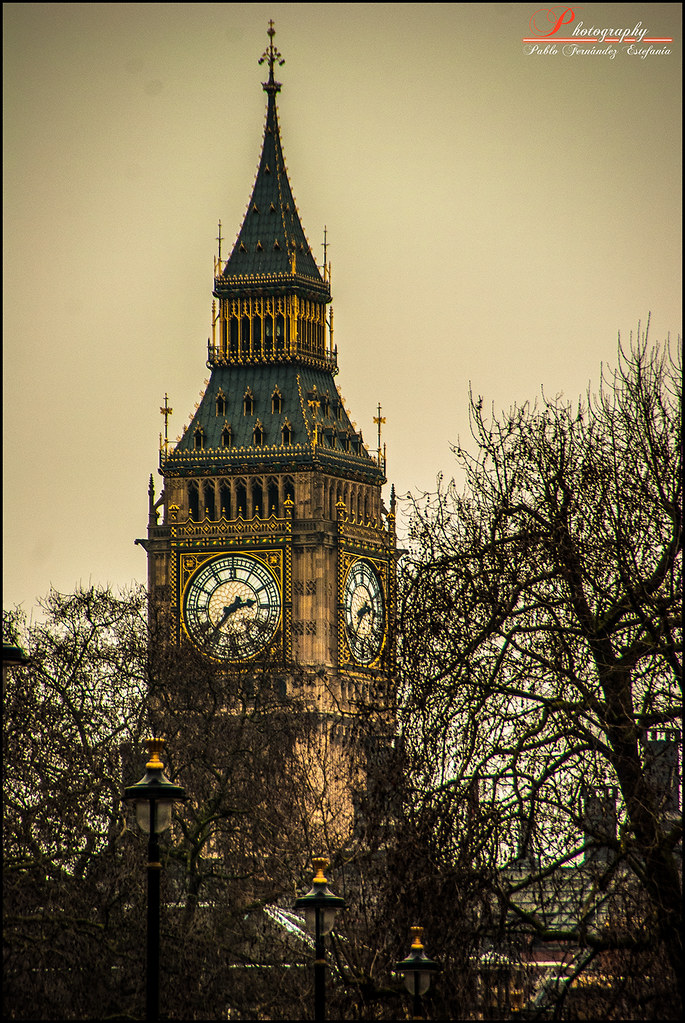 London Time | Pulsa L para ver con fondo negro // Press L ...