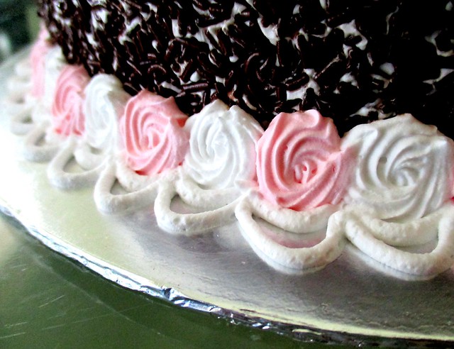 Marcus' cake - icing 2