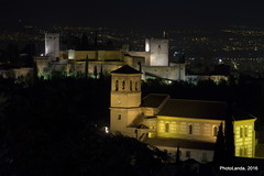 Iglesia del Salvador y la Alcazaba