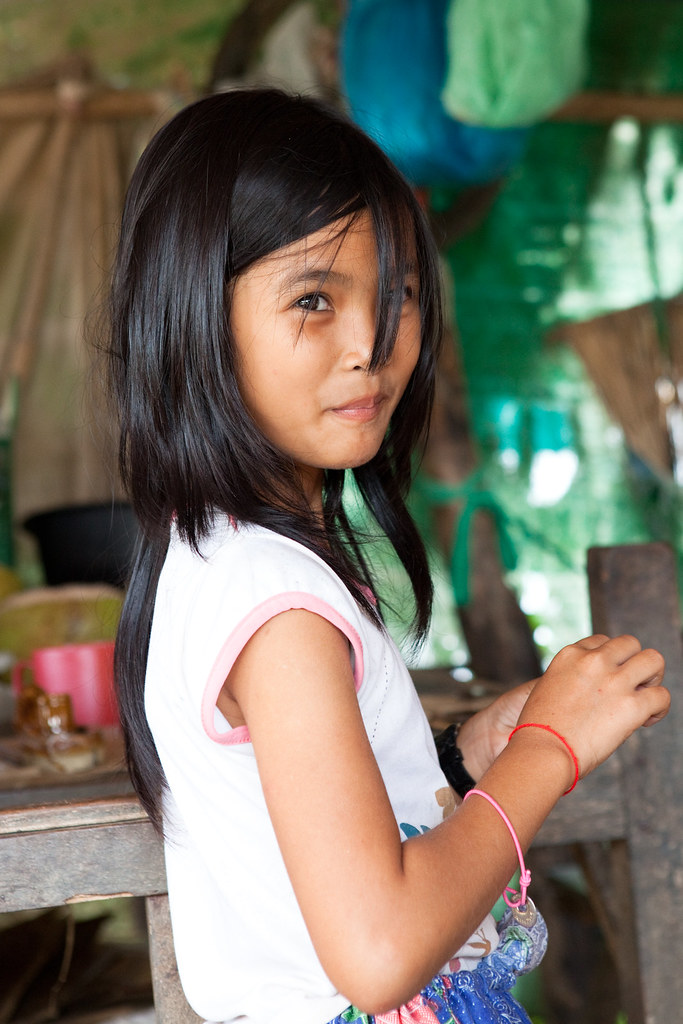 Poor Cambodian Street Girl Selling