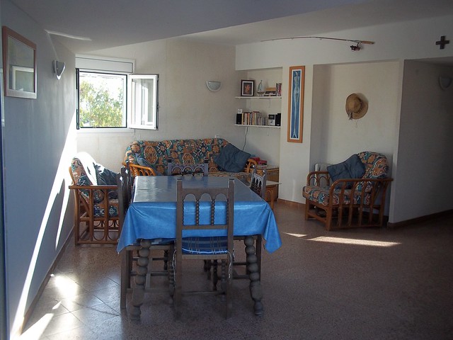 Living room - dining area