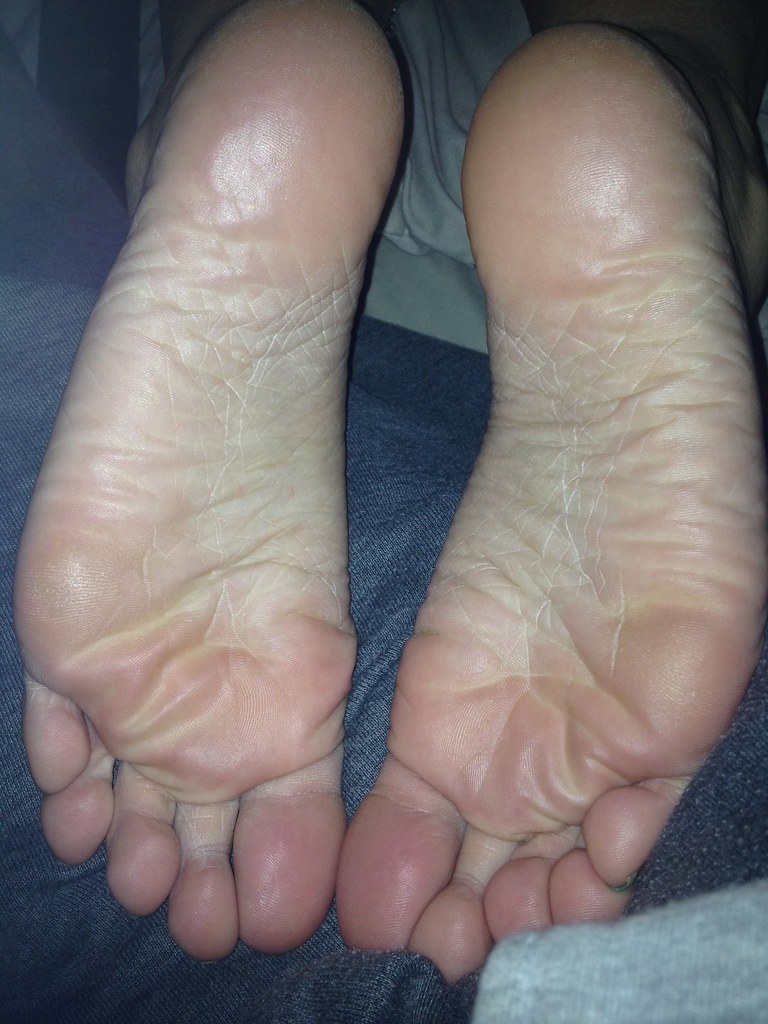 Soles Close Up Of Gfs Wrinkles And Soles Sexy Feet03 Flickr
