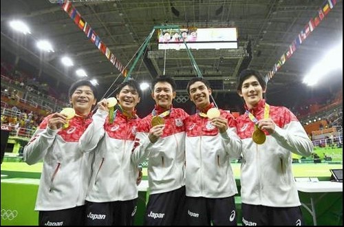 リオオリンピック 体操男子団体 日本が３大会ぶり金メダル Favorits Article From Japan