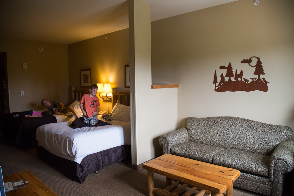Five things to know about Great Wolf Lodge–is it worth it?