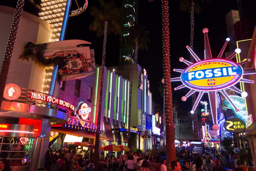 Night in Universal CityWalk Hollywood | Universal CityWalk H… | Flickr