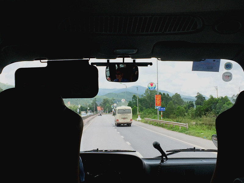 bus trip to halong bay