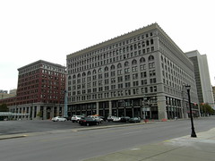 The Ellicott Square Building