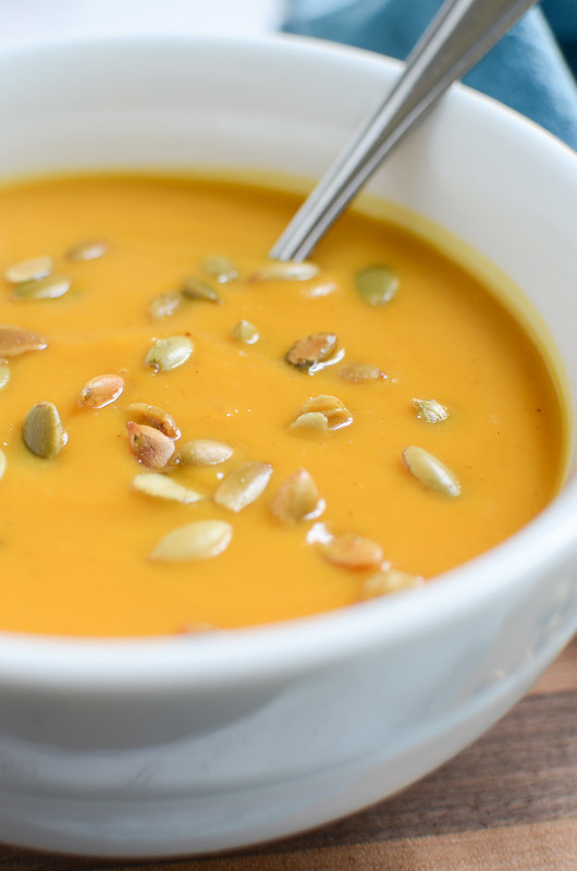 Autumn Squash Soup (Panera Copycat) - this is the best fall soup and so easy! Vegetarian and full of butternut squash and pumpkin!