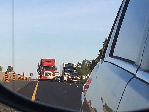 Trucker Fighting with Car on the 401