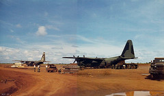 Ban Me Thuot 1969 -  Phi trường Phụng Dực (Phi trường BMT Đông)