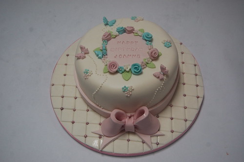We've done cakes in this vein many times before,  but here's a reminder of just how gorgeous a simple birthday cake can be! The Prettiest Birthday Cake - from £50.