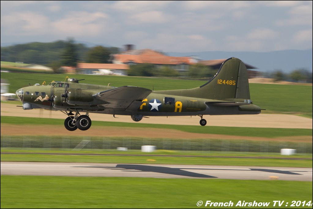 Boeing B-17G Flying Fortress Sally B N3703G Memphis Belle - 124485 AIR14 Payerne 2014 Canon Sigma France contemporary lens 