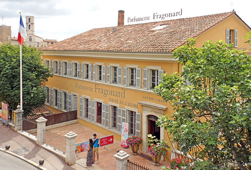 France-002847 - Fragonard Perfume Factory\Museum | PLEASE, N… | Flickr