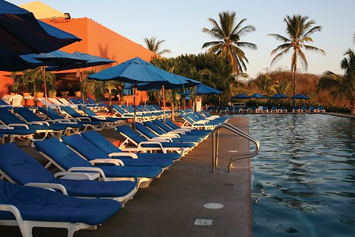 LAS BRISAS Huatulco Resort