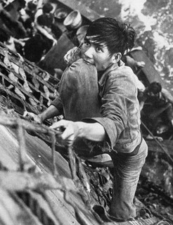 Fall of Saigon 1975 - Vietnamese refugees