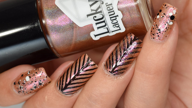 Feather nail stamping