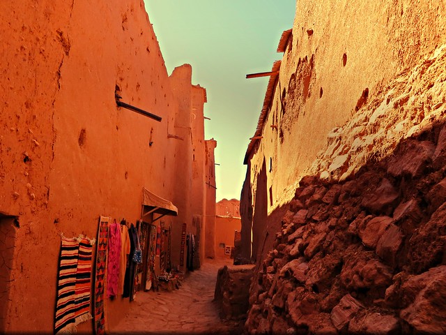 ksar ait benhaddou, day trip to ouarzazate and ait benhaddou, morocco day trips