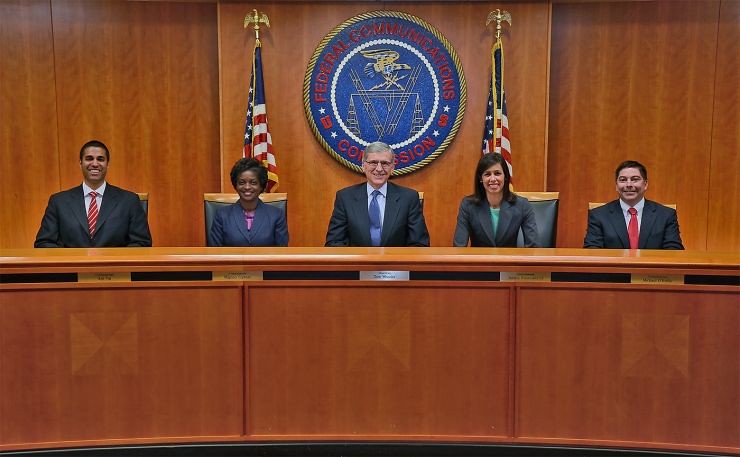 United States FCC or distribution 5G tomorrow but commercial use is premature