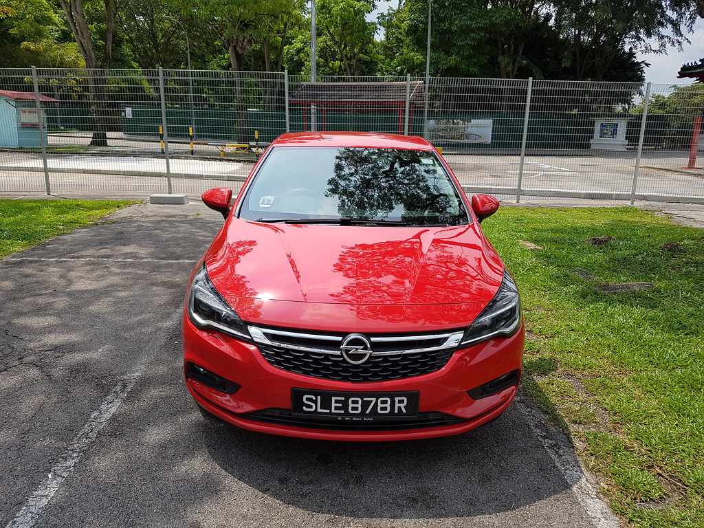 Do the new Opel Astra live up to it's name as Car of the Year 2016? - Alvinology