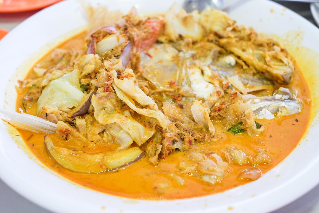 72 Xiao Chu Zhi Jia (72 小厨之家): Curry Fish Head