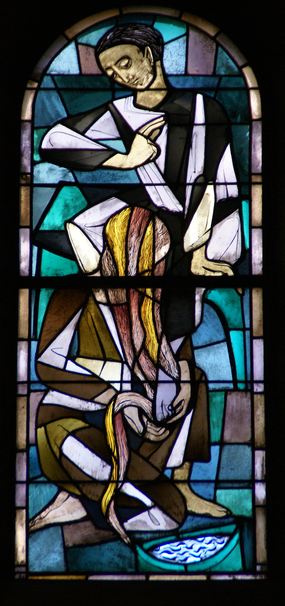 Mainz, Christuskirche, Farbglasfenster, Maria Magdalena wäscht Jesus die Füße (Christ Church, stained glass window, Mary Magdalene washing the feet of Jesus